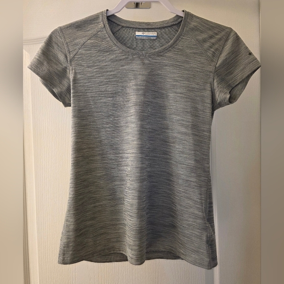 Women's Columbia Short Sleeve Top - Picture 1 of 4